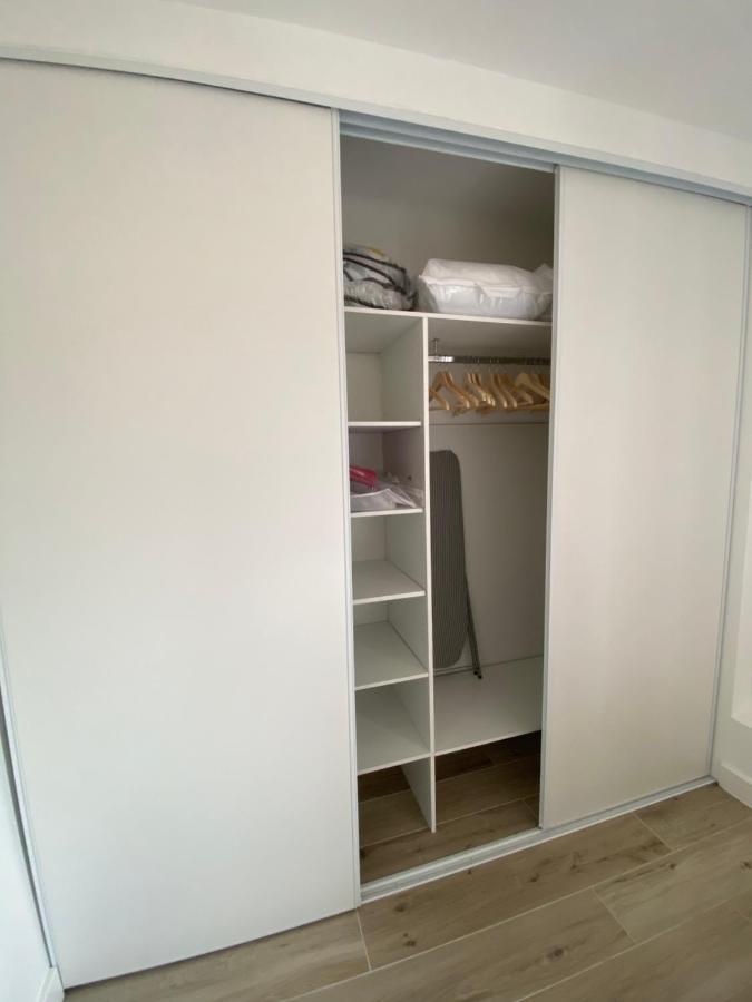 Apartment Magnifique T2 Neuf 40m2 Avec Balcon Au Trottel 4 Couchages Wifi Clim Parking A Pieds 100m *